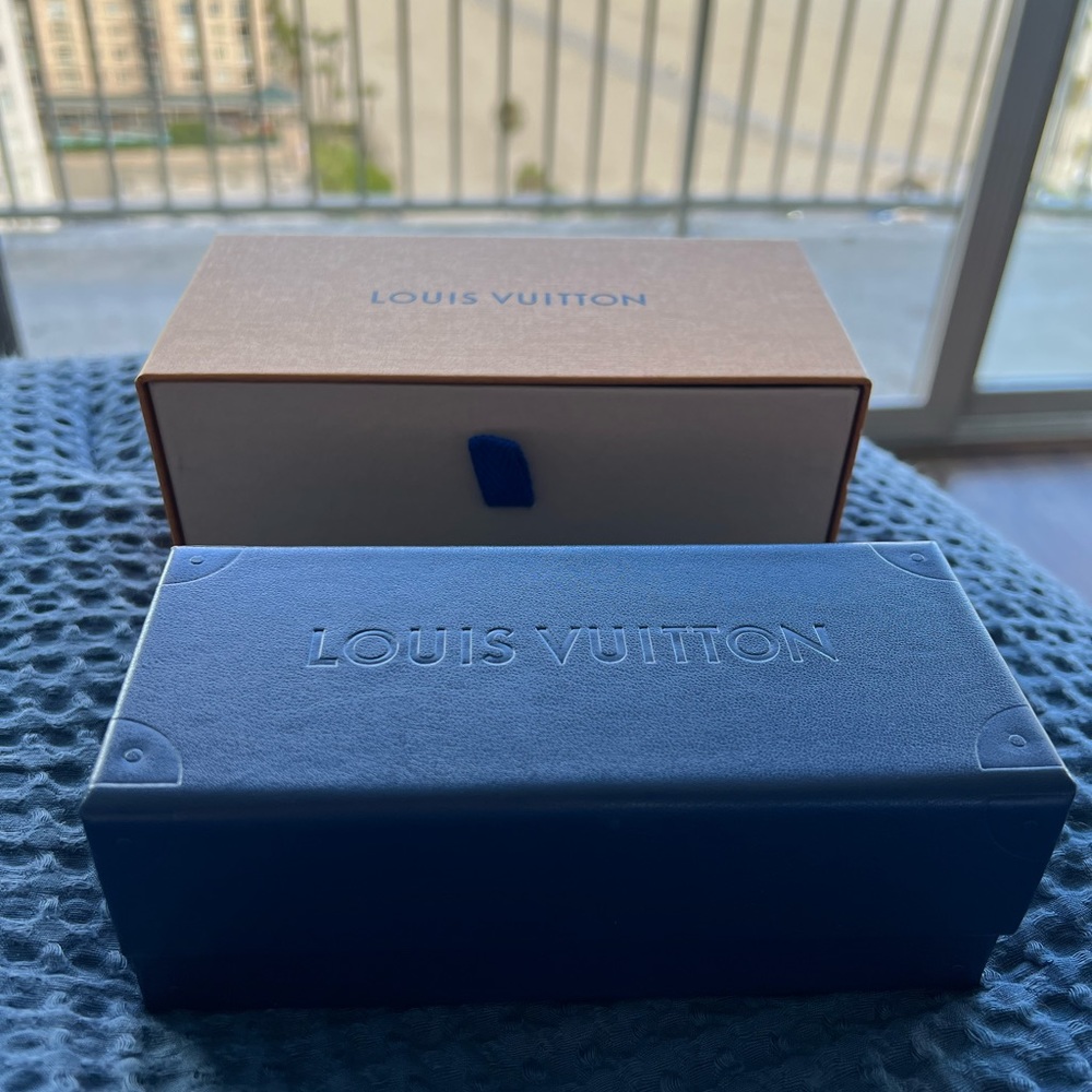 SET OF Empty Louis Vuitton sunglasses case with drawer box